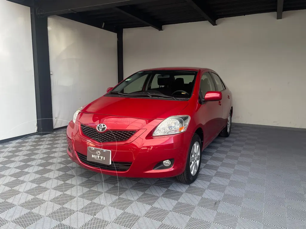 foto Toyota Yaris 5P 1.5L Premium usado (2016) color Rojo precio $179,000