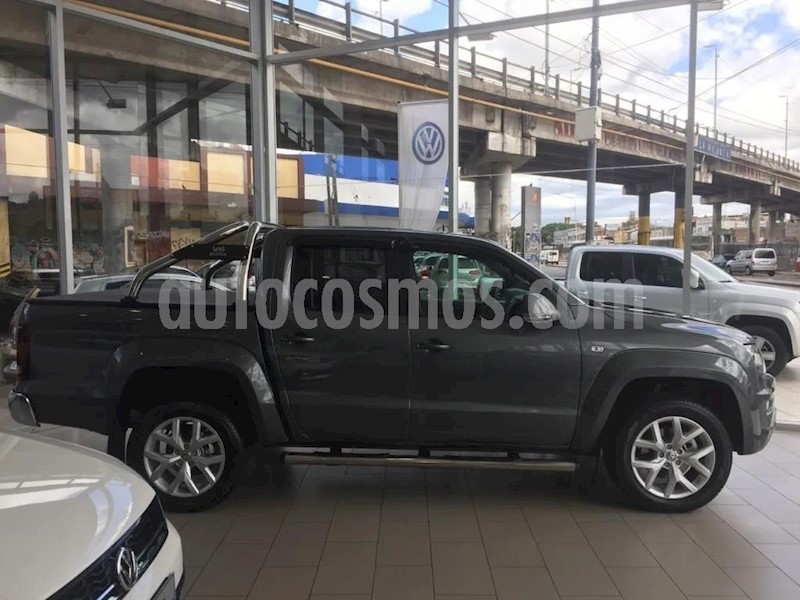 foto Volkswagen Amarok DC 4x4 Highline V6 Aut nuevo color Gris precio $6.300.000