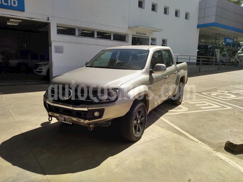foto Volkswagen Amarok DC 4x4 Highline Aut usado (2014) color Beige precio $990.000