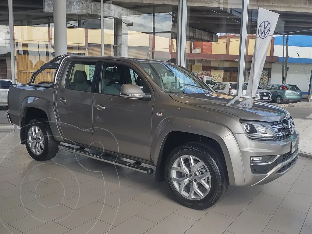 foto Volkswagen Amarok DC 4x4 Highline V6 Aut 258Cv nuevo color Gris precio $48.000.000