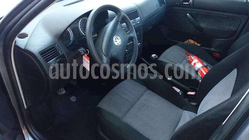 foto Volkswagen Bora 1.9 TDi Trendline usado