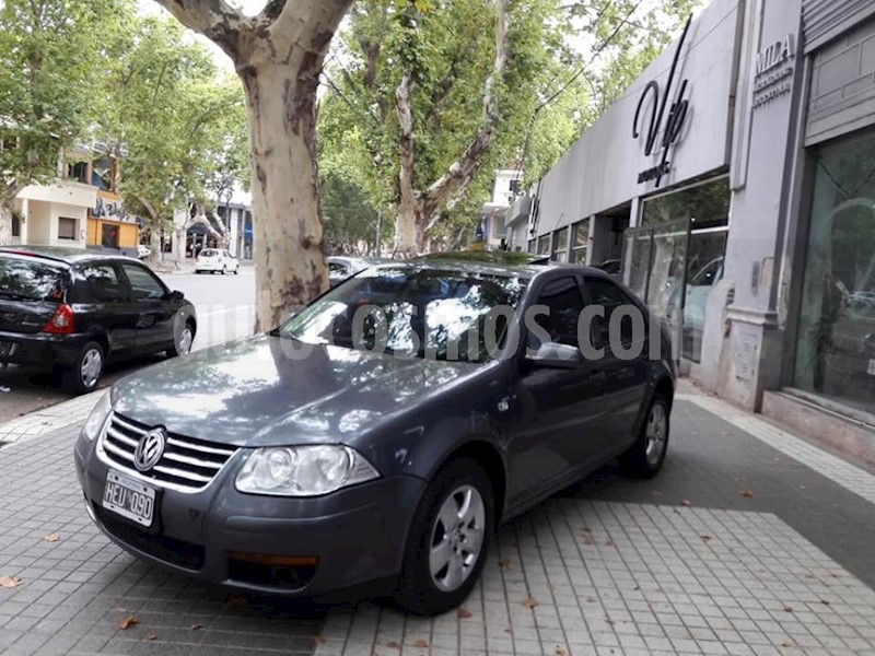 foto Volkswagen Bora 1.9 TDi Trendline usado