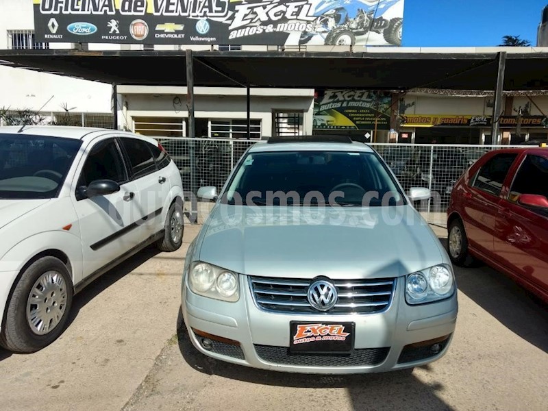 foto Volkswagen Bora 2.0 Trendline usado