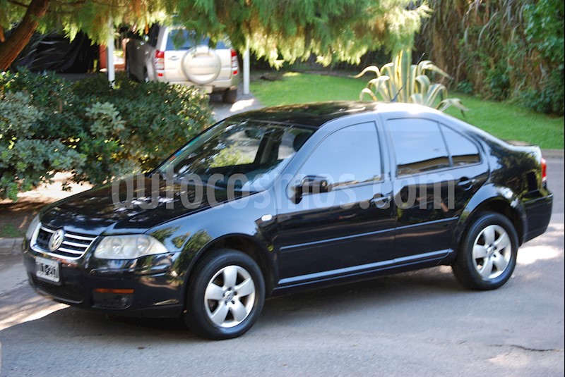 foto Volkswagen Bora 2.0 Trendline usado