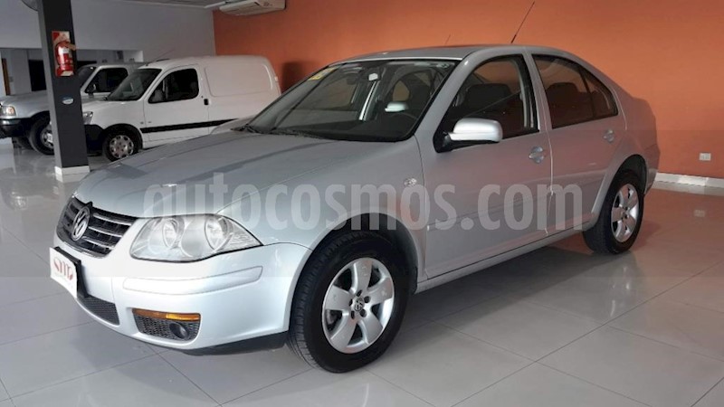 foto Volkswagen Bora 2.0 Trendline usado