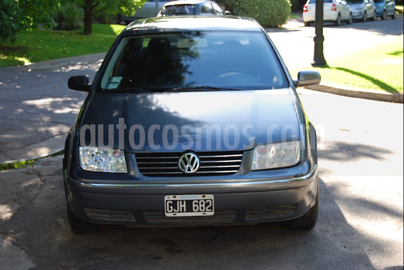 foto Volkswagen Bora 2.0 Trendline usado