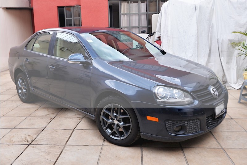 foto Volkswagen Bora 2.5L Sport usado