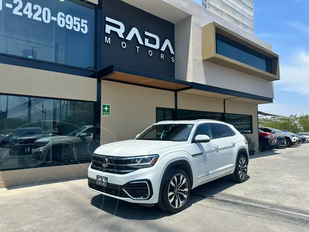 foto Volkswagen Cross Sport R-Line usado (2022) color Blanco precio $759,800