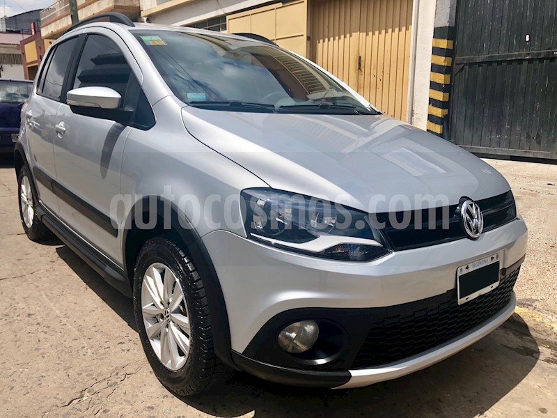 foto Volkswagen CrossFox Highline usado
