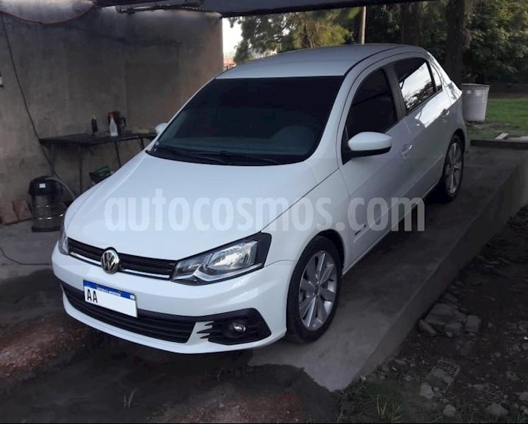 foto Volkswagen Gol Trend 5P Highline usado