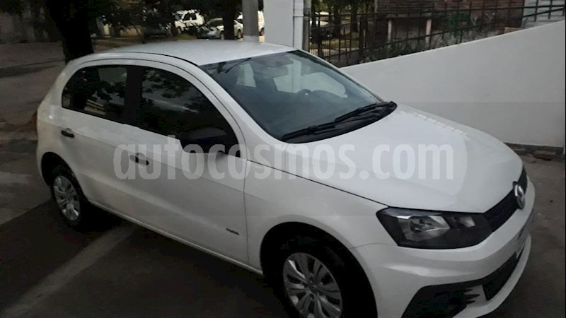 foto Volkswagen Gol Trend 5P Trendline usado