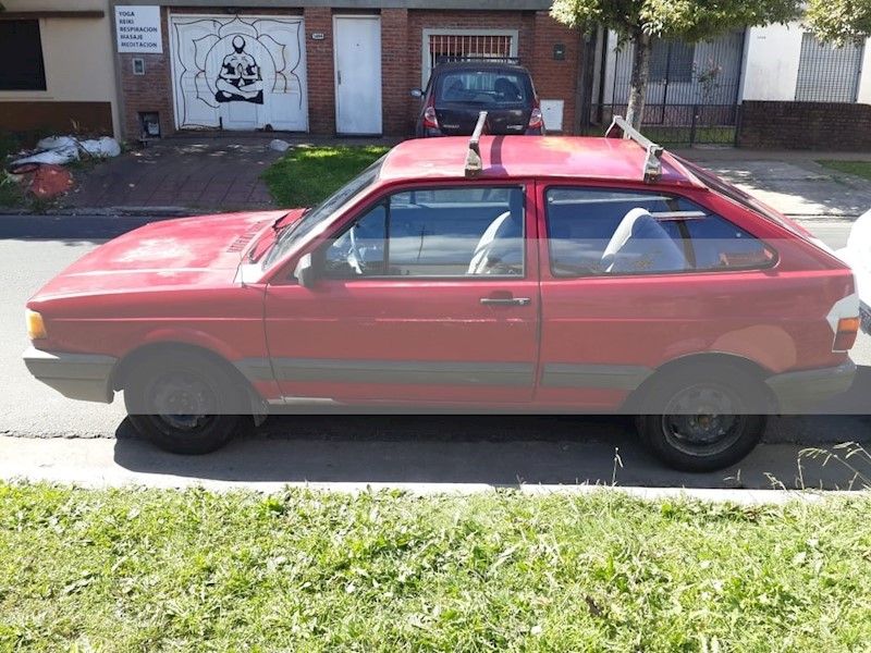 foto Volkswagen Gol 3P 1.6 GL usado