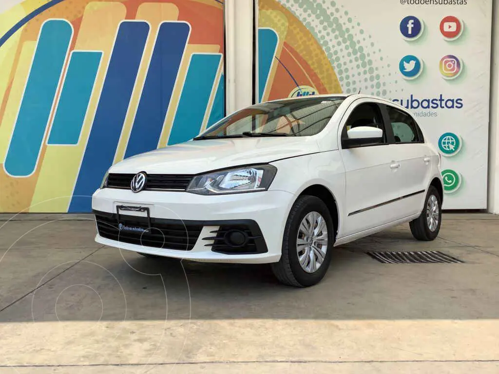foto Volkswagen Gol Trendline usado (2018) color Blanco precio $124,000