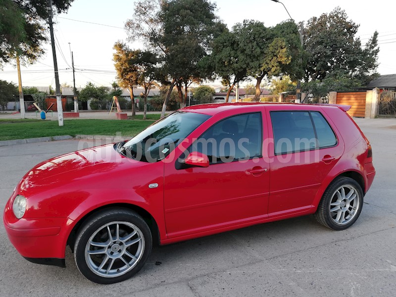 foto Volkswagen Golf 2.0 High 5P usado