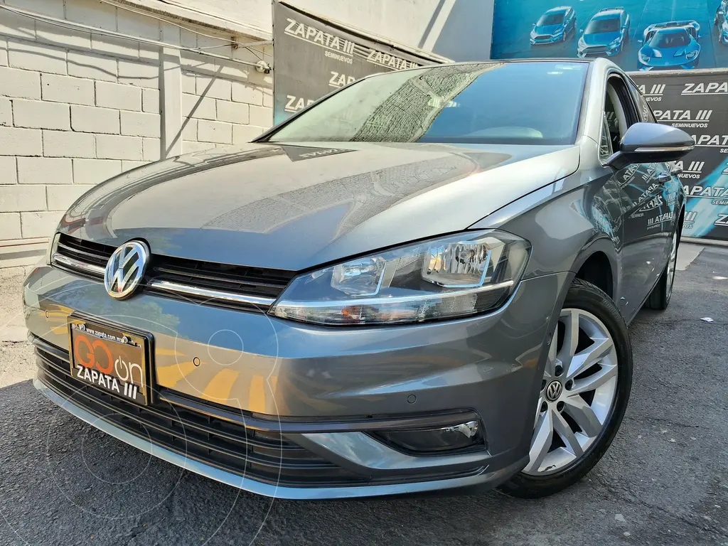 foto Volkswagen Golf Highline DSG usado (2018) color Gris precio $465,000
