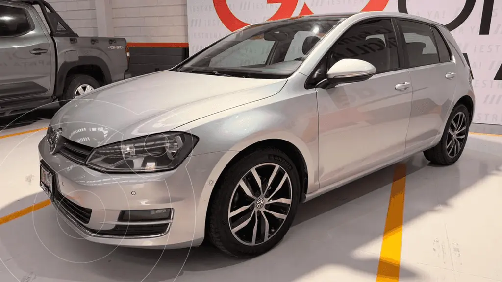 foto Volkswagen Golf Highline DSG usado (2017) color VWAGPLATA REFLEX METALICO precio $249,000