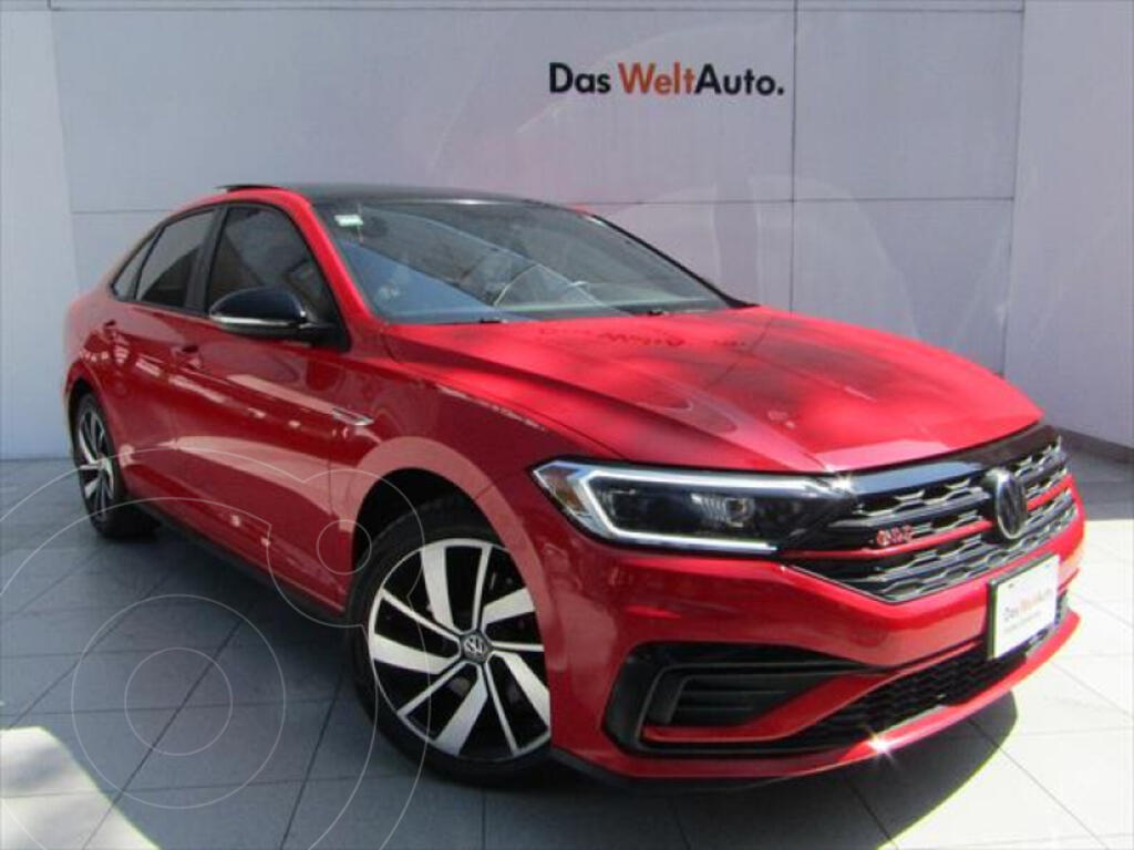 foto Volkswagen Jetta GLI 2.0T DSG usado (2021) color Rojo precio $579,000