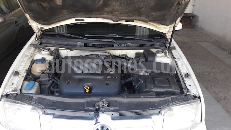 foto Volkswagen Jetta 2.0 usado