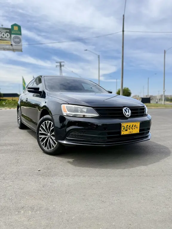 Volkswagen Jetta 2.0L Trendline Aut usado en Cali