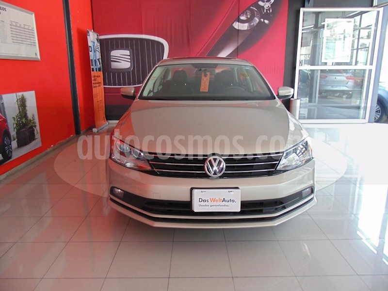 foto Volkswagen Jetta GLi usado
