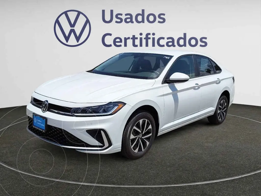 Volkswagen Jetta Comfortline 2025