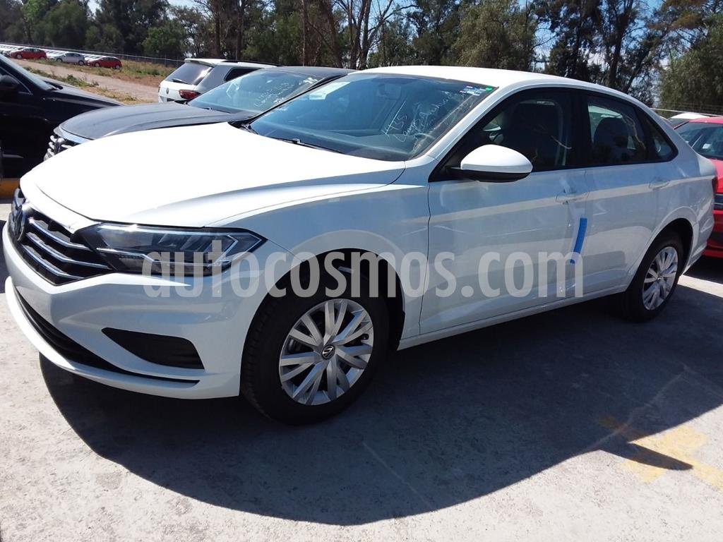 foto Volkswagen Jetta Trendline usado (2020) color Blanco precio $309,900