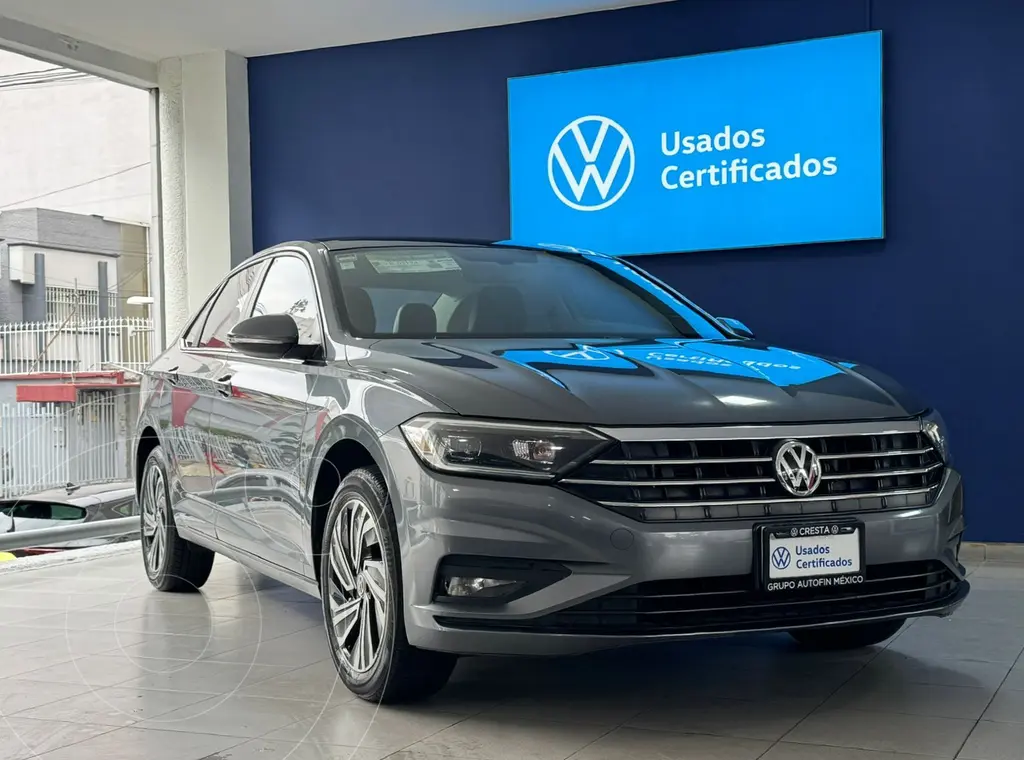 foto Volkswagen Jetta Highline usado (2021) color Gris Oscuro precio $379,000