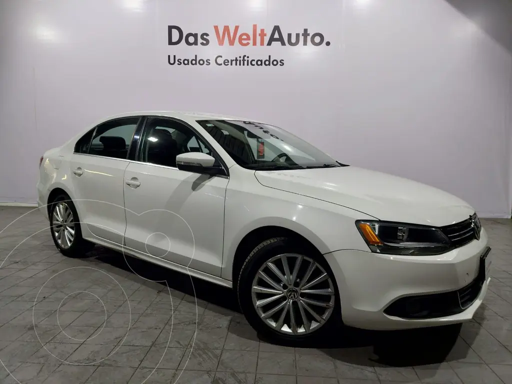 foto Volkswagen Jetta Sport Tiptronic usado (2013) color Blanco precio $204,000