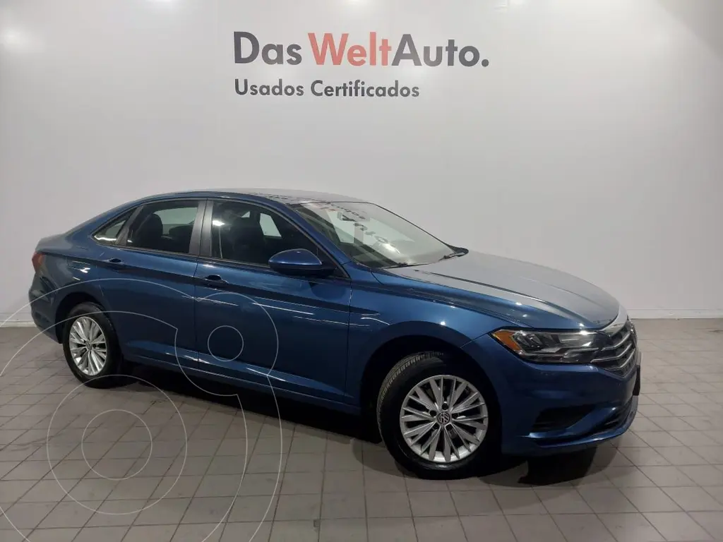 foto Volkswagen Jetta Comfortline usado (2021) color Azul precio $414,000