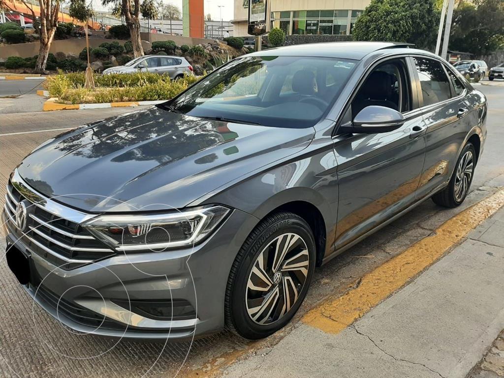 foto Volkswagen Jetta Highline usado (2019) color Gris precio $349,000