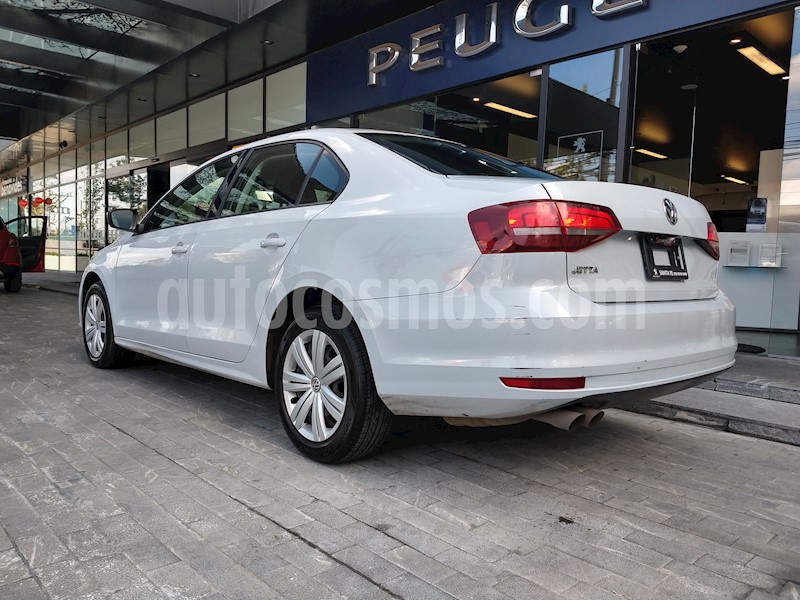 foto Volkswagen Jetta 2.0 Tiptronic usado (2018) color Blanco precio $203,000