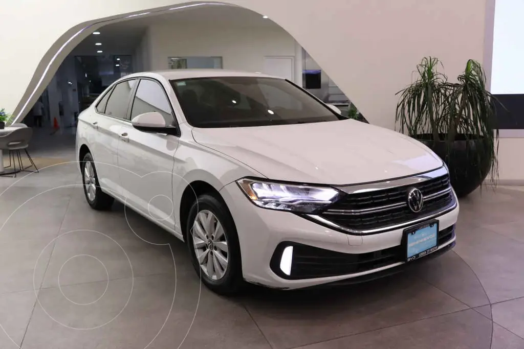 Volkswagen Jetta Comfortline 2024