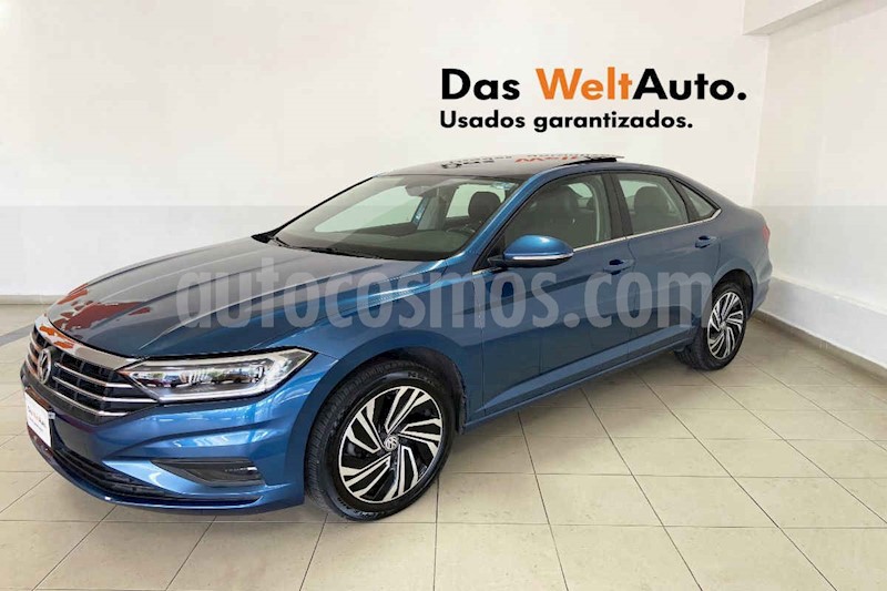 foto Volkswagen Jetta 4p Highline L4/1.4/T Aut usado (2019) color Azul precio $369,995