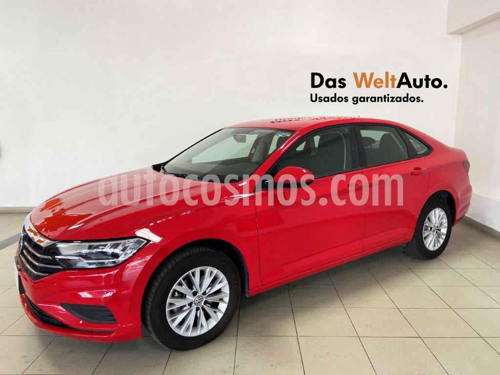 foto Volkswagen Jetta Comfortline Tiptronic usado (2019) color Rojo precio $299,458