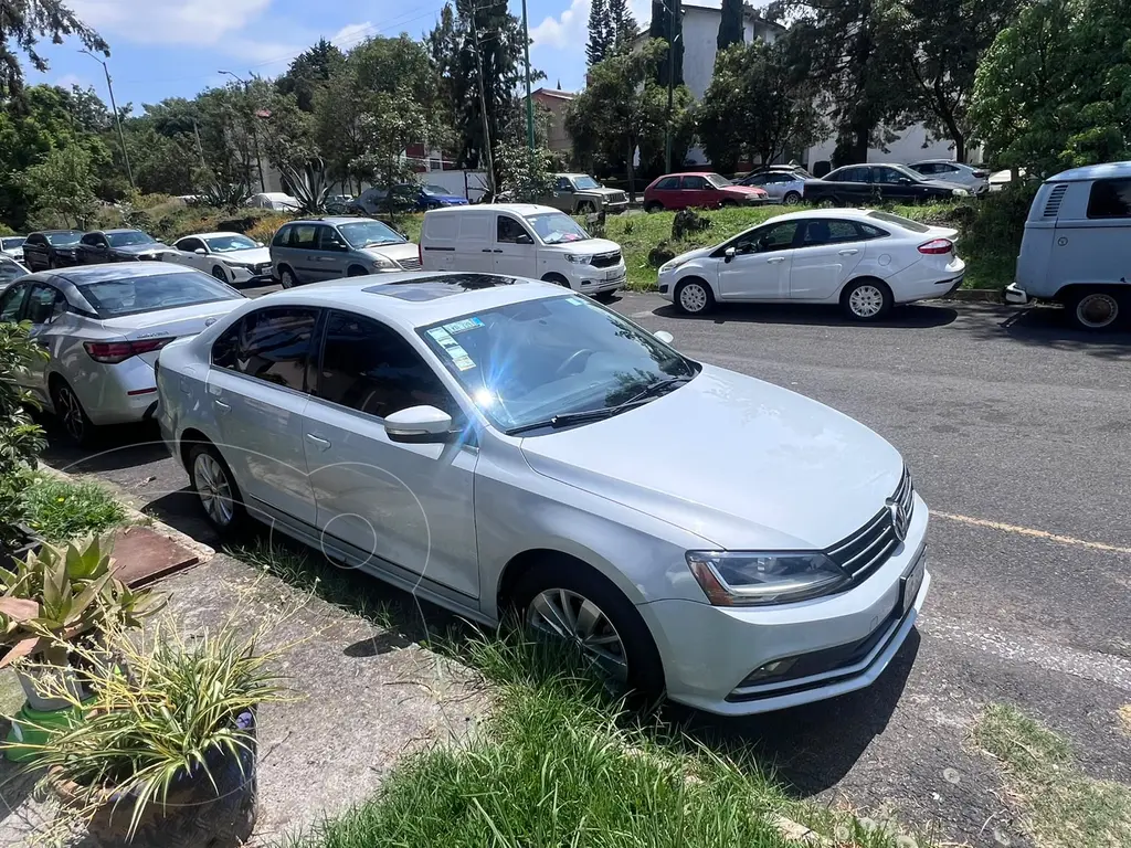 Volkswagen Jetta Comfortline Tiptronic 2017