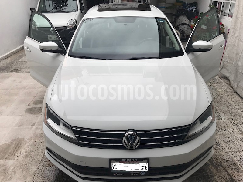 foto Volkswagen Jetta Sportline usado