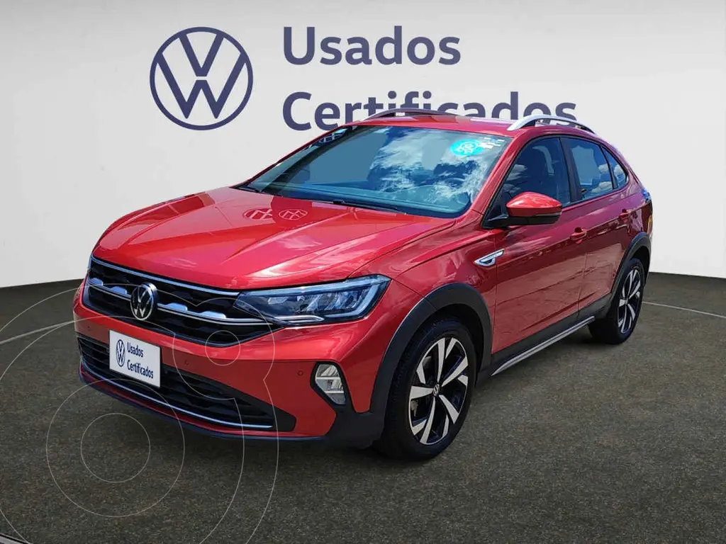 foto Volkswagen Nivus Highline usado (2024) color Rojo precio $380,900