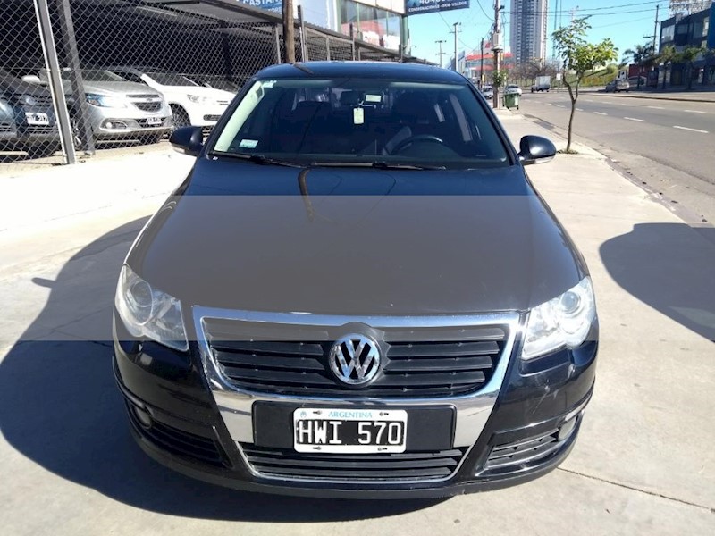 foto Volkswagen Passat Variant 2.0 TDi Luxury DSG usado