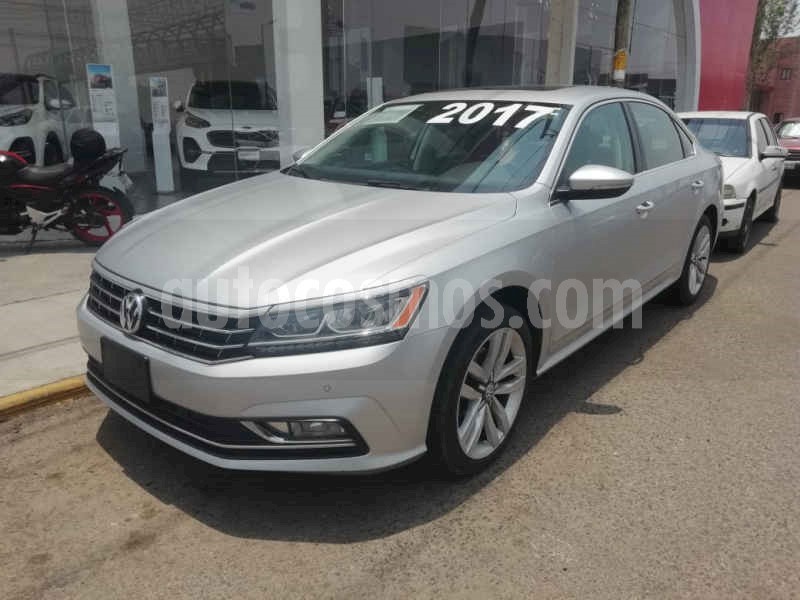 foto Volkswagen Passat GLX VR6 Aut usado