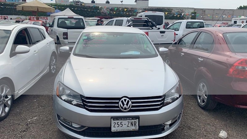 foto Volkswagen Passat Tiptronic Comfortline usado
