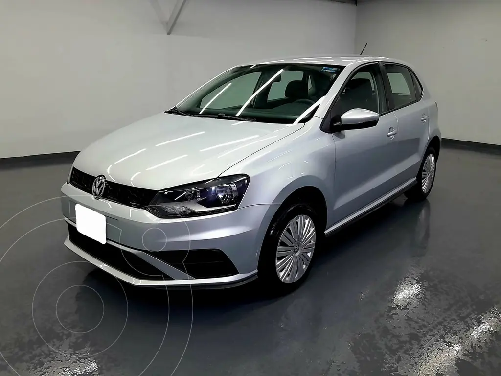 Color Plata Auto Volkswagen Polo Hatchback Startline usado (2021) color Plata Reflex ...