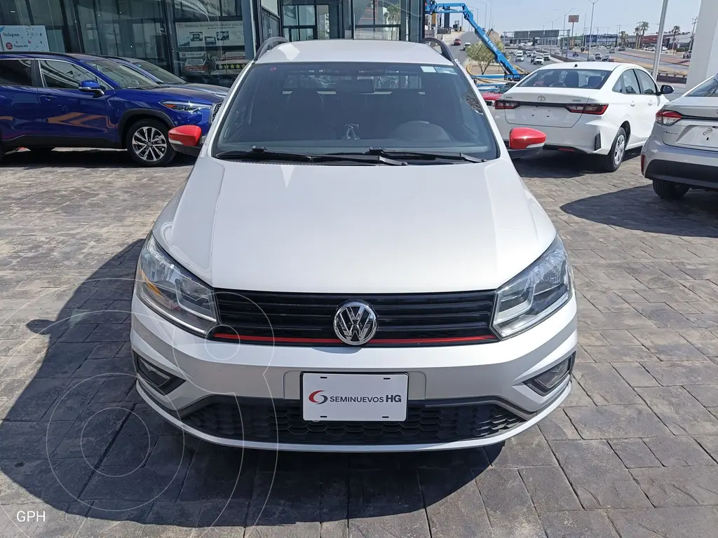 foto Volkswagen Saveiro Doble Cabina Cross usado (2019) color plateado precio $245,000