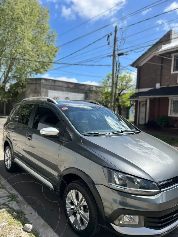foto Volkswagen Suran Cross 1.6 Highline financiado en cuotas anticipo $6.000.000 cuotas desde $550.000