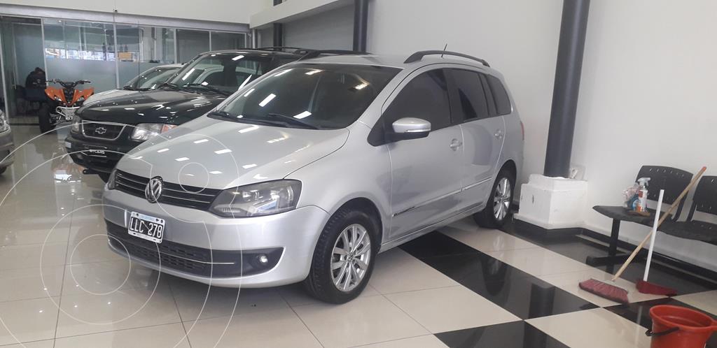 foto Volkswagen Suran 1.6 Highline usado (2012) color Gris precio $1.010.000