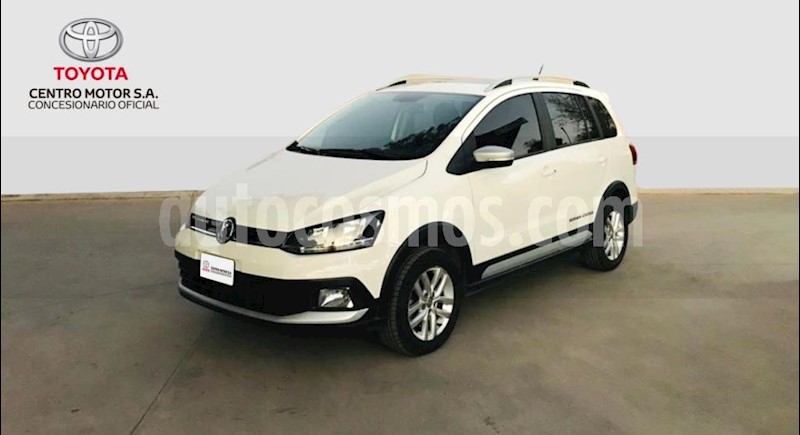 foto Volkswagen Suran Cross 1.6 Highline usado