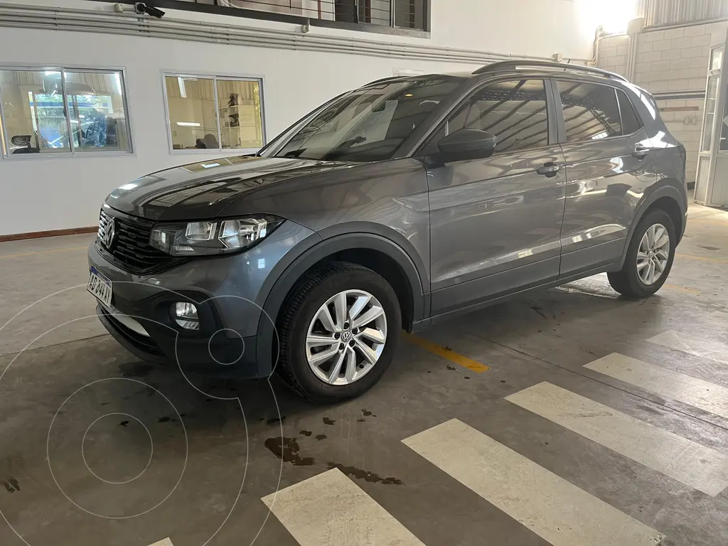 foto Volkswagen T-Cross Trendline MSi usado (2019) color Gris precio $25.500.000