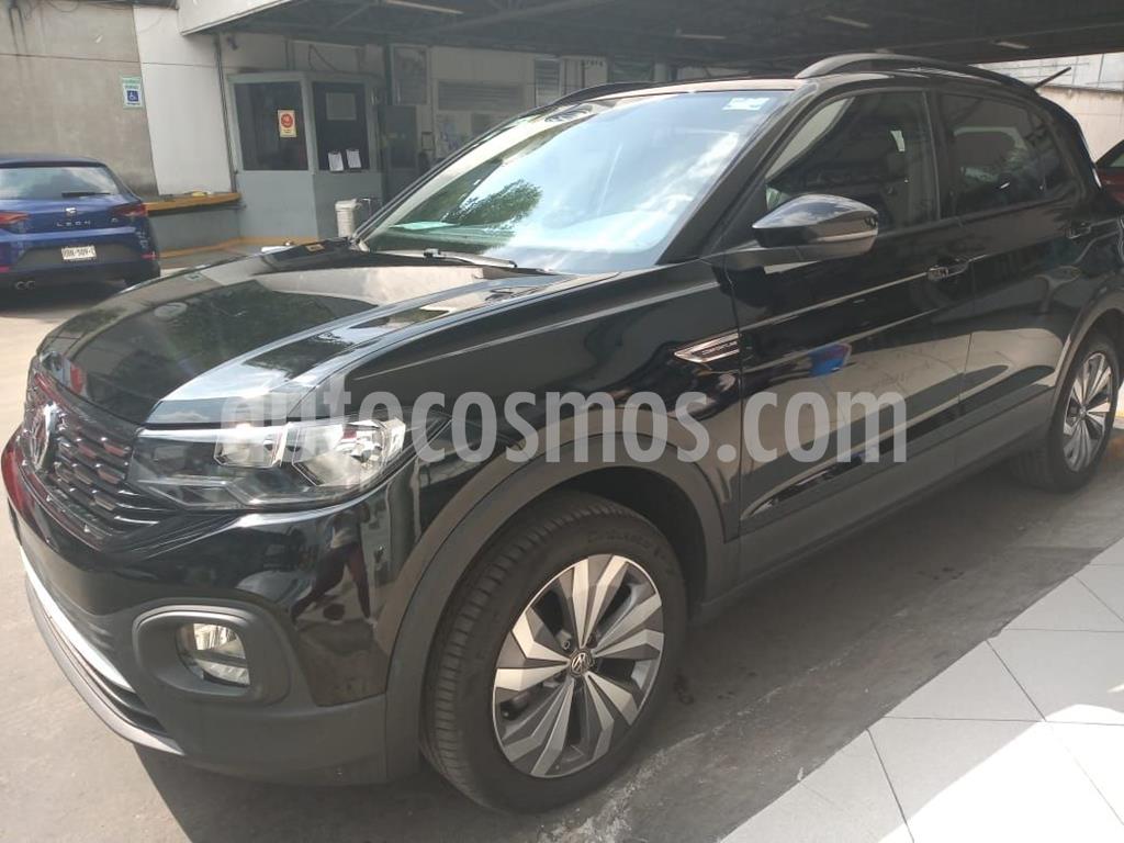 foto Volkswagen T-Cross Comfortline Aut usado (2020) color Negro precio $362,000