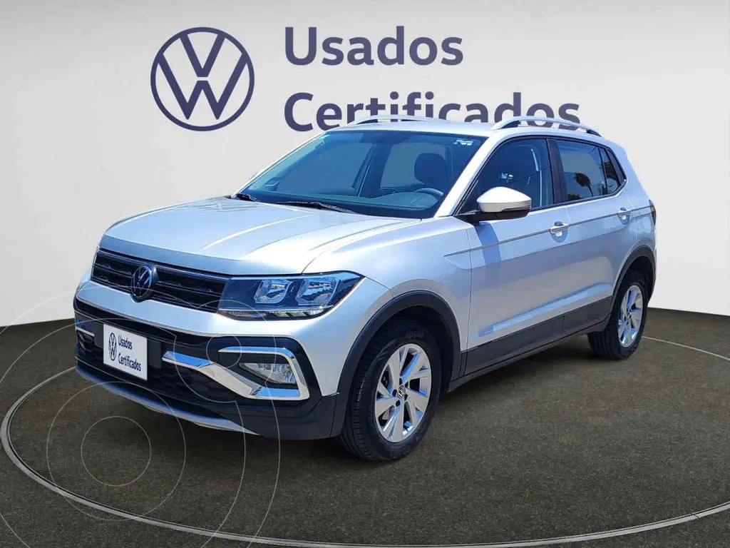 foto Volkswagen Taigun Trendline usado (2025) color Plata precio $390,900