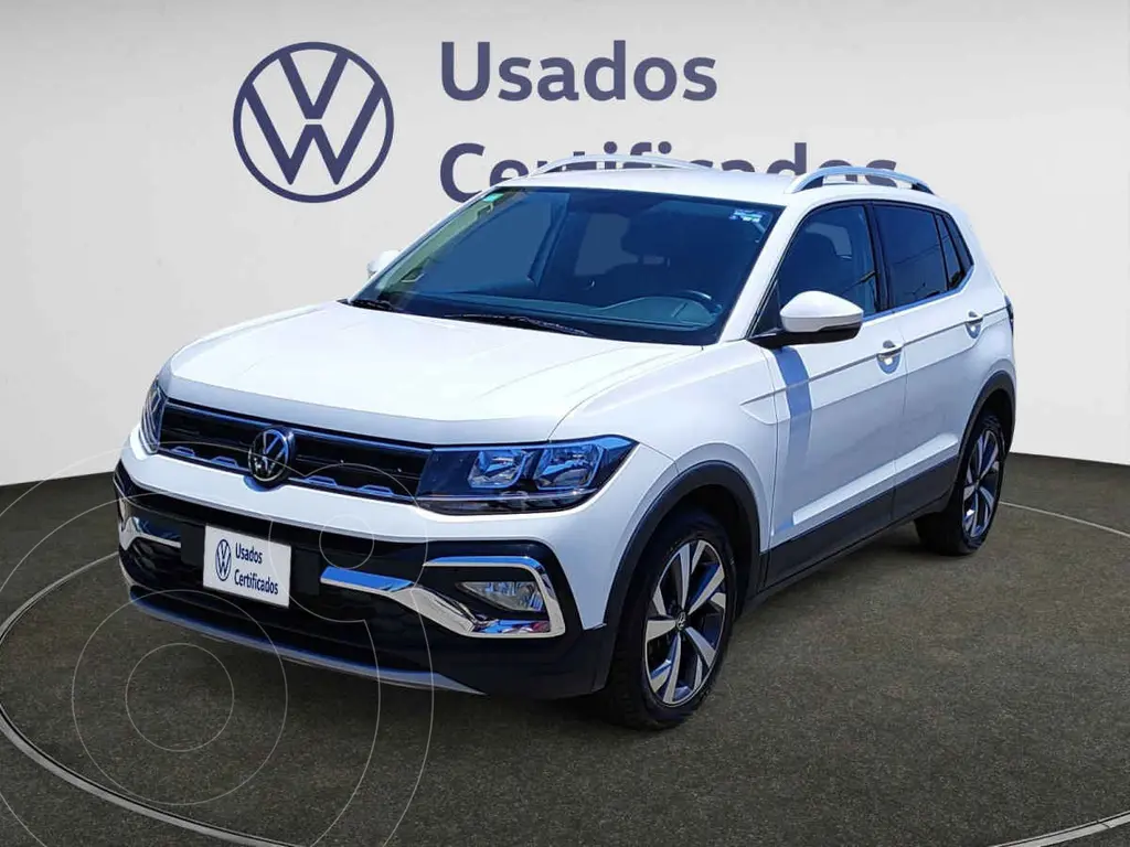 foto Volkswagen Taigun Comfortline TSI usado (2024) color Blanco precio $388,900