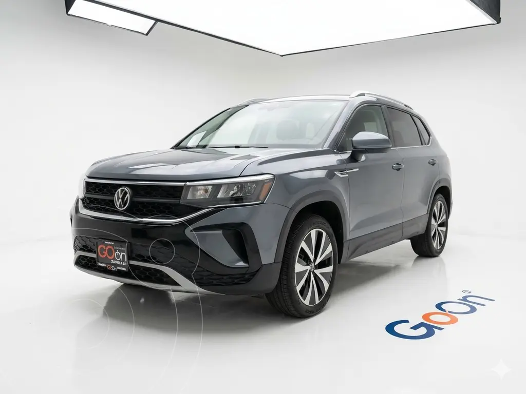 Volkswagen Taos Comfortline 2023